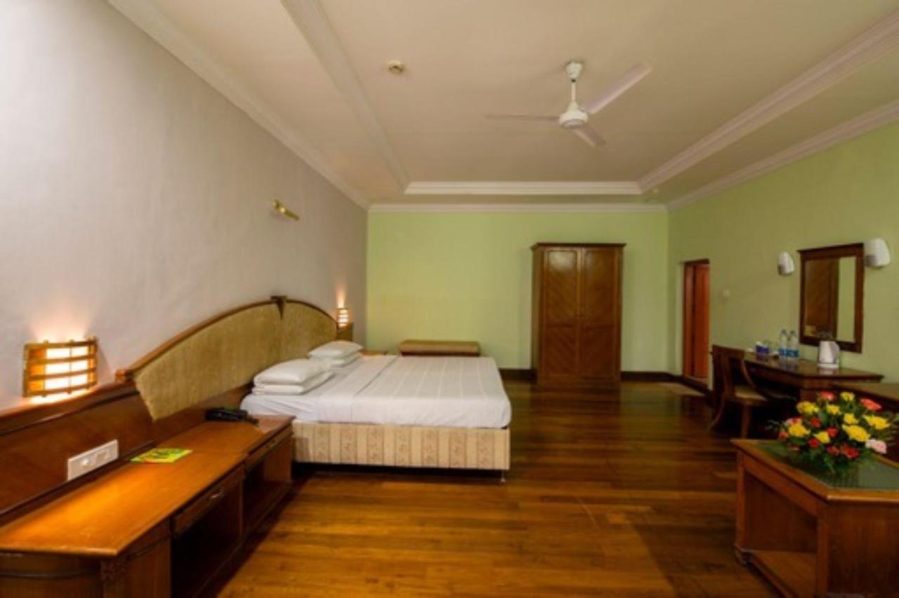 Aranya Nivas Hotell Thekkady Eksteriør bilde