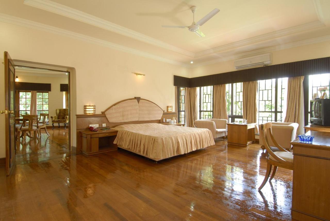 Aranya Nivas Hotell Thekkady Eksteriør bilde
